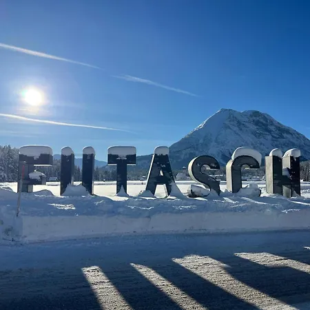 Haus Am Seebach Weidach 아파트